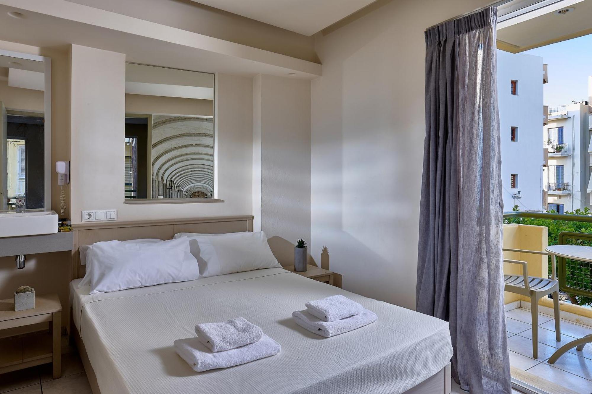 Prime Studio In Heraklion Center ภายนอก รูปภาพ